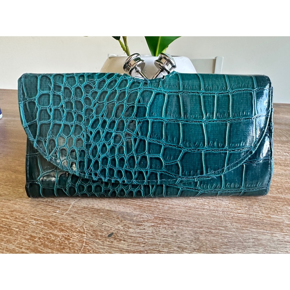 Teal Crocodile Embossed Faux Leather Kiss Lock Clutch Wallet Crystal Detail